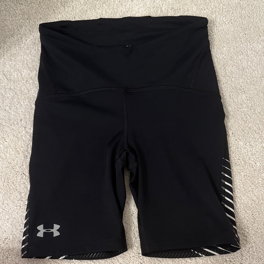 Under Armour Women's Black Bike Shorts